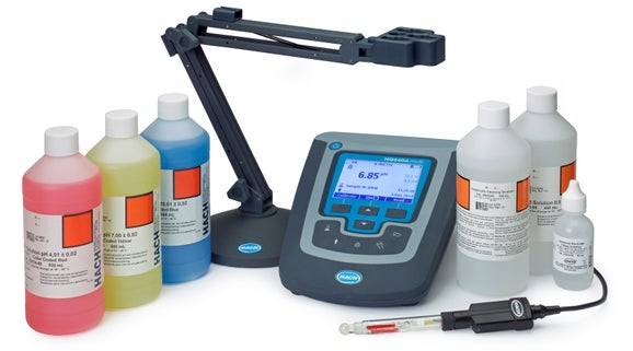 Benchtop pH Meter